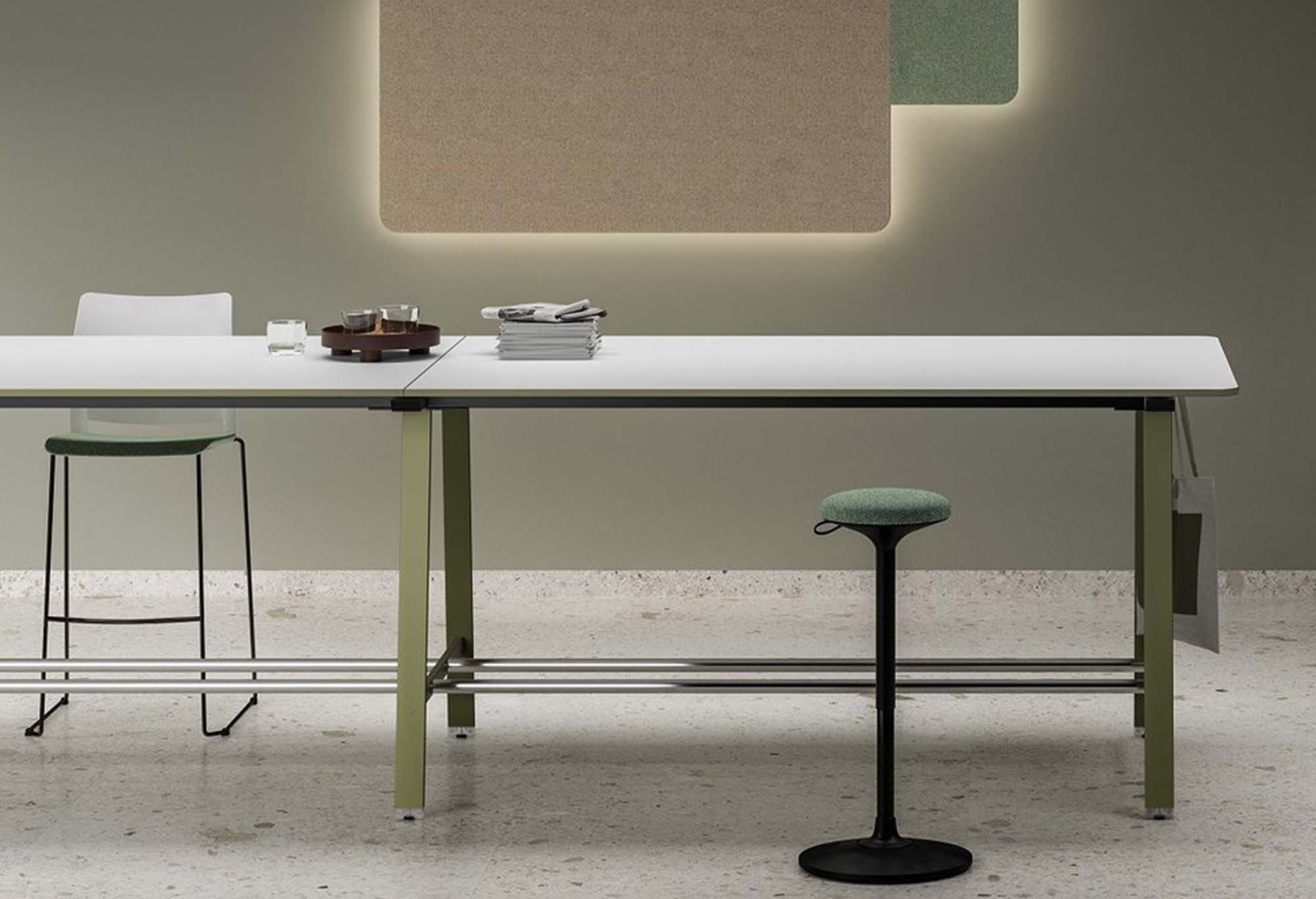 GIBBSONN-Office-Furniture-Slide-Hero--03
